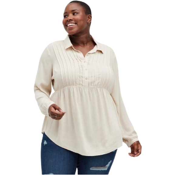torrid Tops - Torrid Lace Trim Tunic Top in Light Beige/Cream - Sz 1X Open To Offers